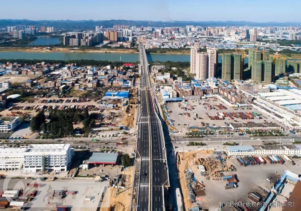通车了!南宁市沙井大道五一南乡立交主线开放交通!