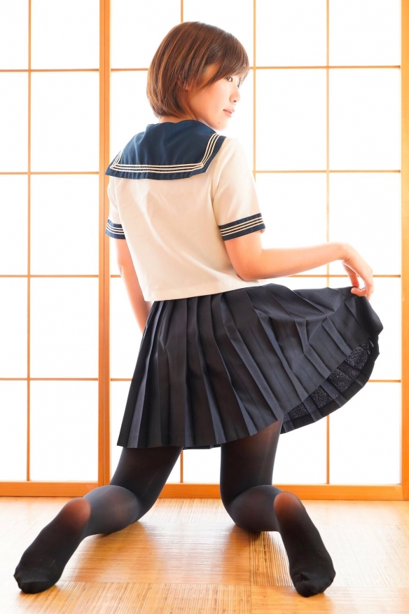 日本黑裤袜之日推特作品赏大长腿果然要配黑丝