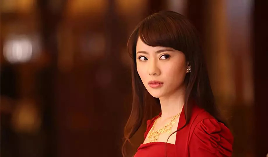 【好久不见】还记得《爱情公寓》里的诺澜吗?她现在长这样啦!