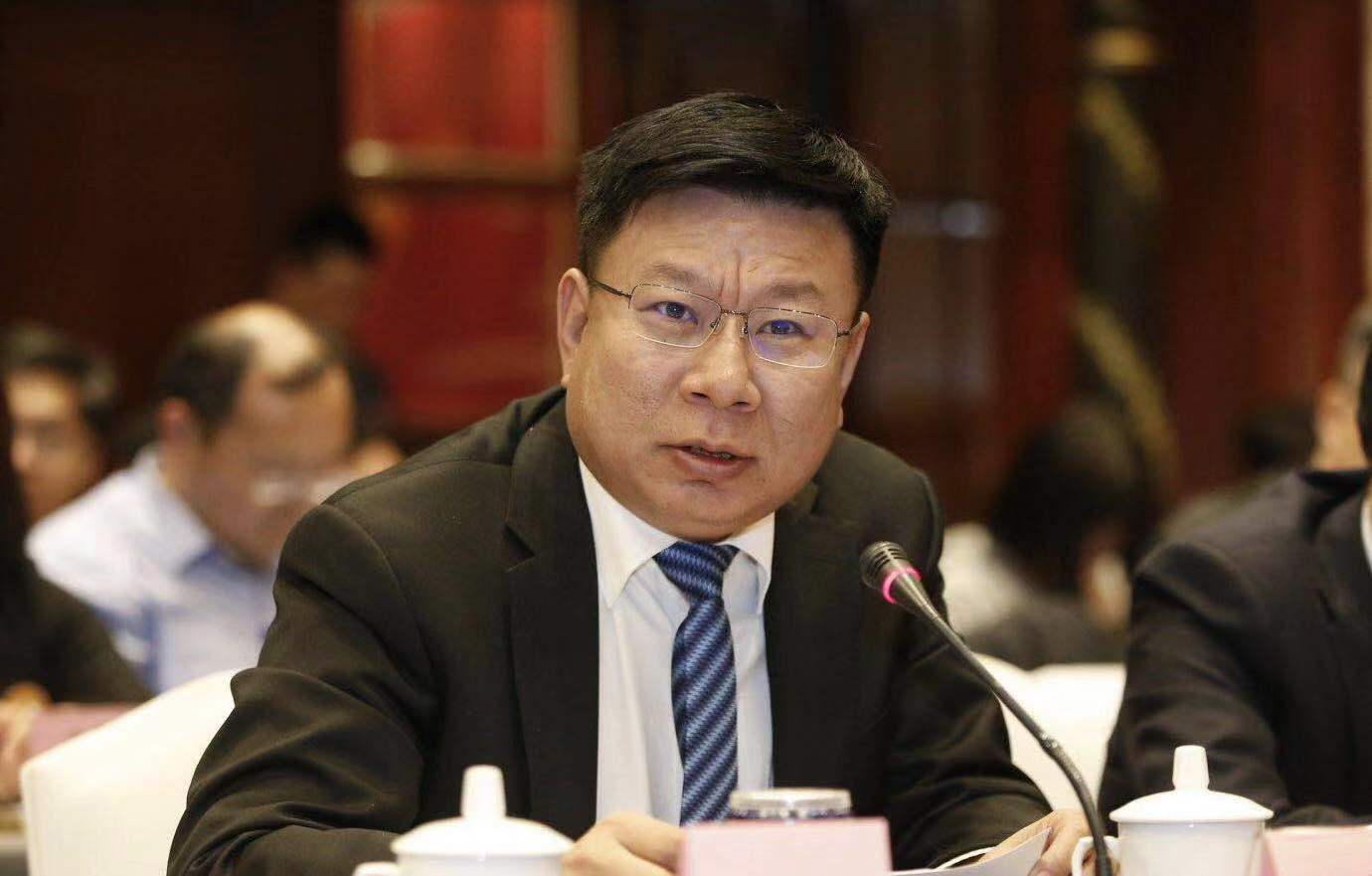 全国人大代表吴相君:加大培训教育 提高全科医生水平