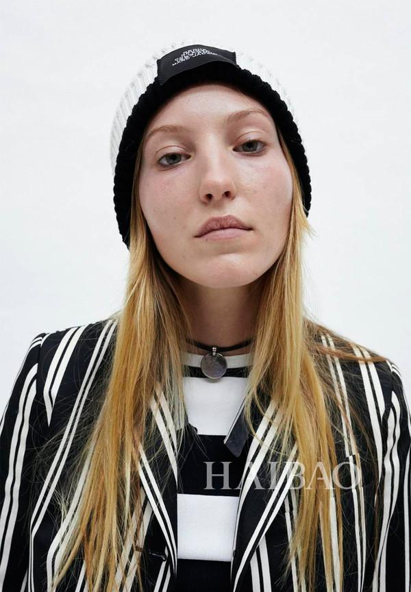 "小马哥"马克·雅可布 (marc jacobs) 重新复刻备受争议的grunge系列