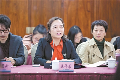 专家学者对话片中人物纵论纪录片广州故事