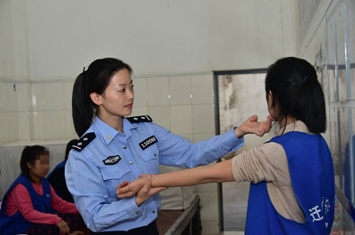 宿迁看守所女子管教大队:"没有捂不热的心!
