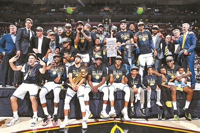 四年三冠勇士王朝已现