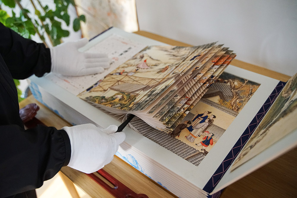 世界读书日之二张晓栋用几近失传的龙鳞装探索书籍的无限可能