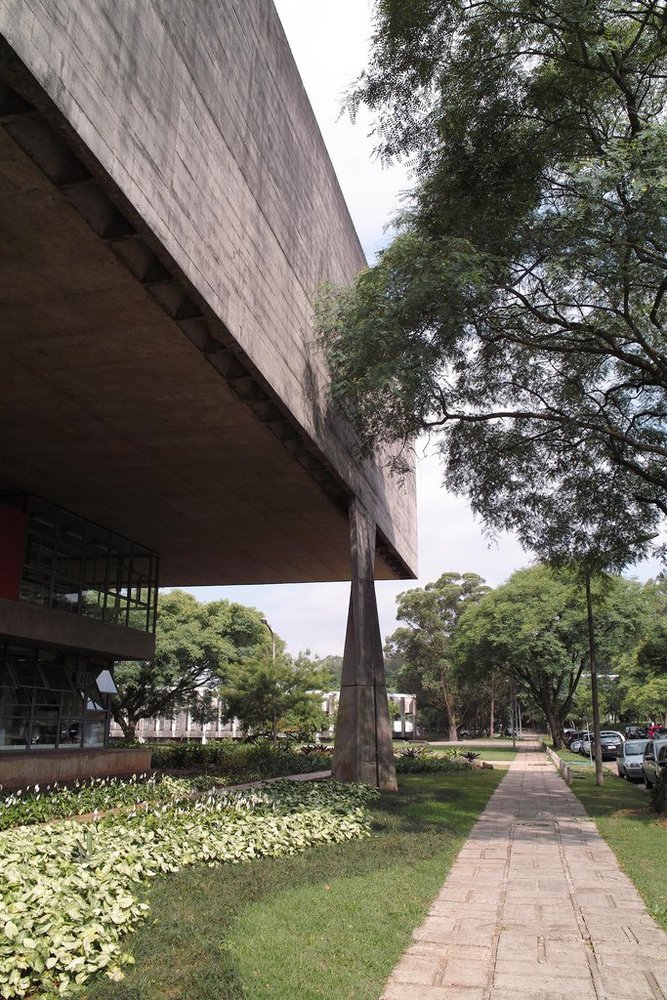 致敬经典圣保罗大学建筑与城市学院系馆