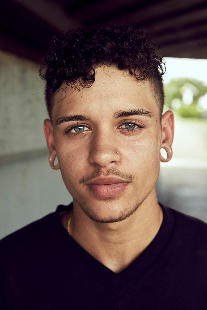 跨性别者肖像男子气概与身份认同