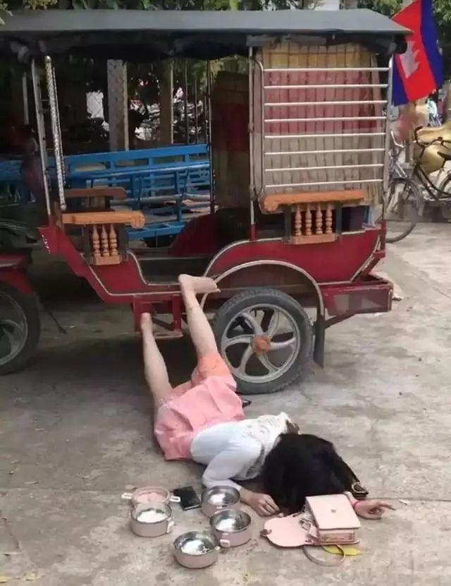 外国辣妹怎么都扑街了果然中国女人绝不认输