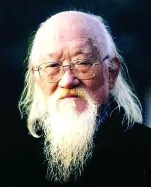 118岁长寿星长江大侠吕紫剑谈养生(完整视频)