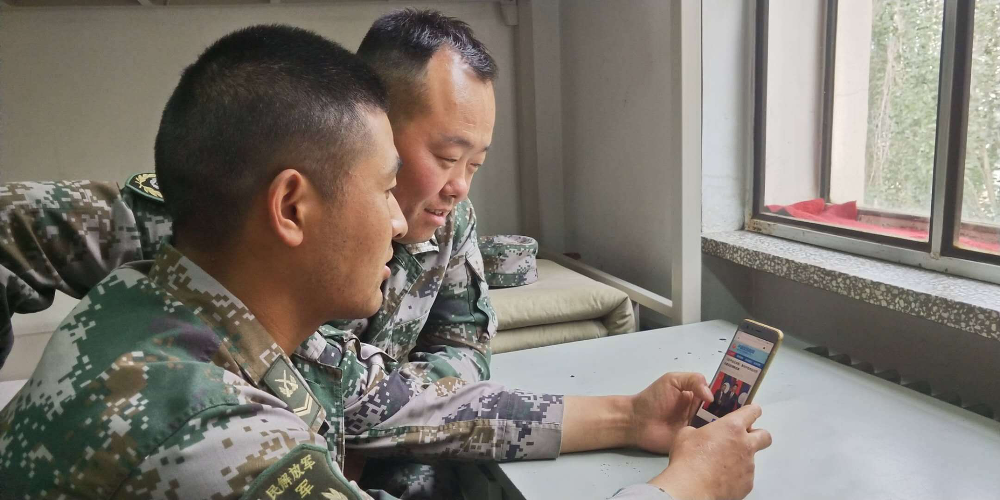 甘肃酒泉市反邪教宣传进军营