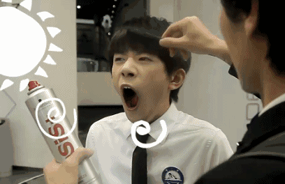 看着八八也想打哈欠了.