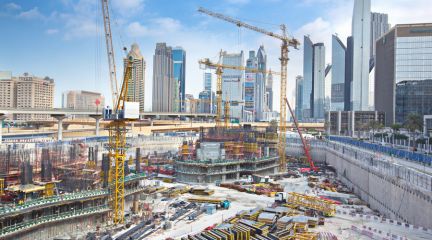 深圳南山高新产业园北区的酷派信息港(面积超过3万平方米);   位于