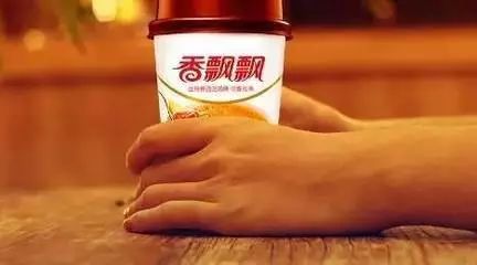 奶茶不好卖 香飘飘营收大幅上涨但亏损在扩大