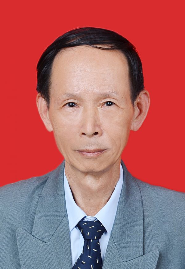 第四届肇庆市道德模范事迹简介