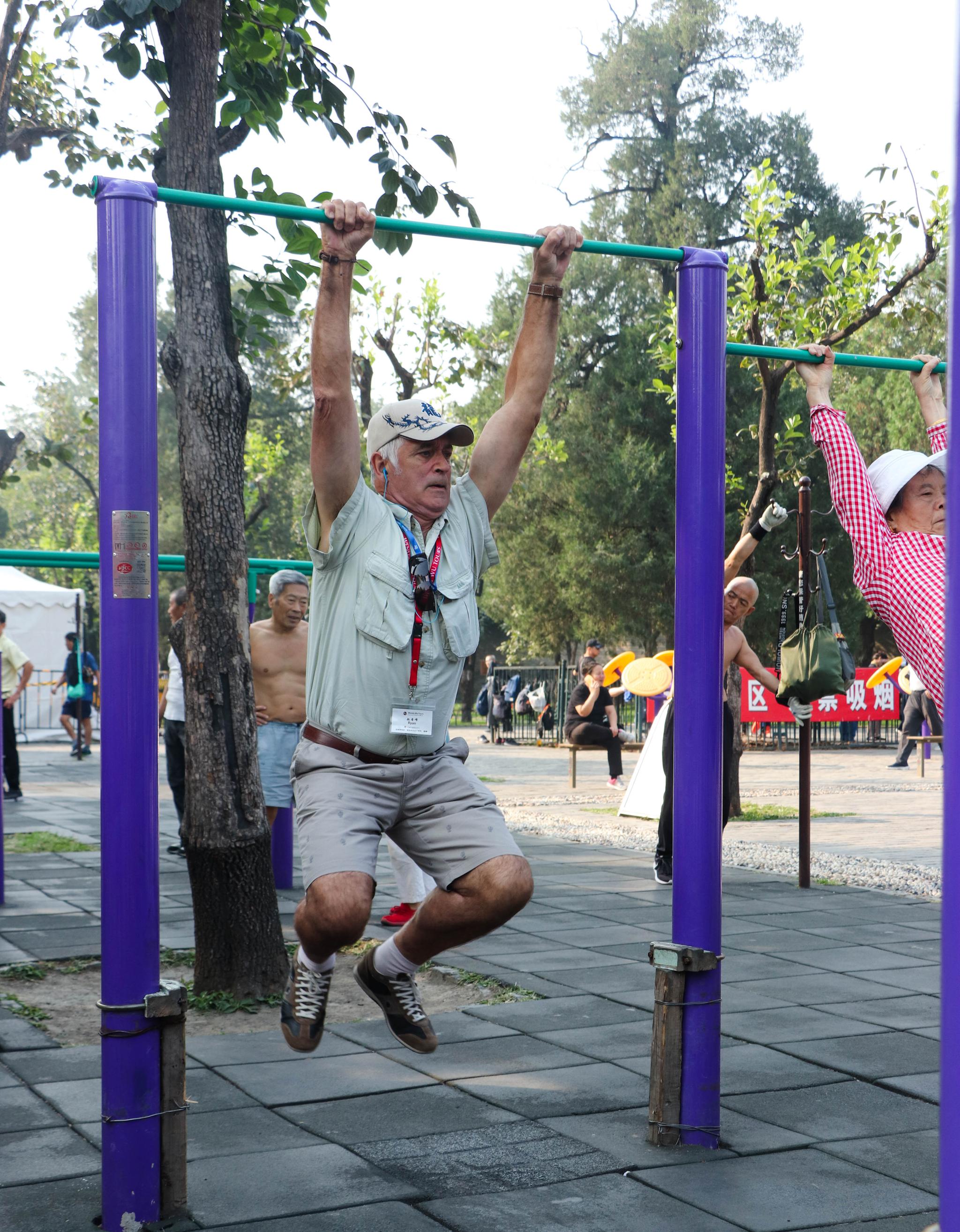 在四九城最大的露天健身房里有群人帅爆了