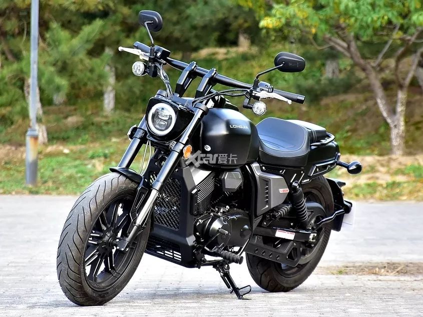 皮带传动v型双缸国产美式巡航龙嘉v霸vbob实拍