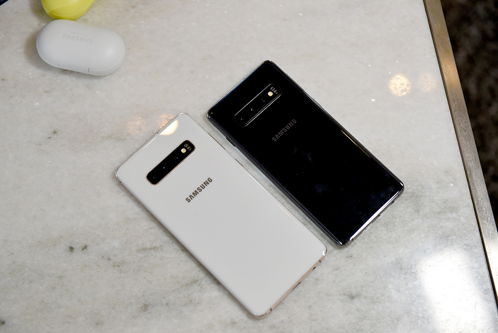 真无边框全面屏旗舰三星galaxys10简单体验