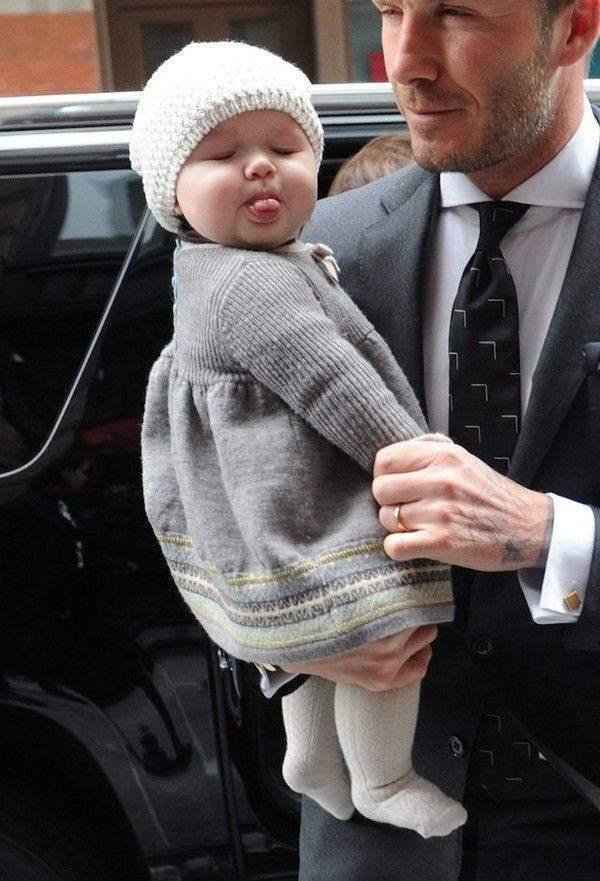 小七最新照片出炉!7岁的小寿星美美哒,贝克汉姆乐开了花