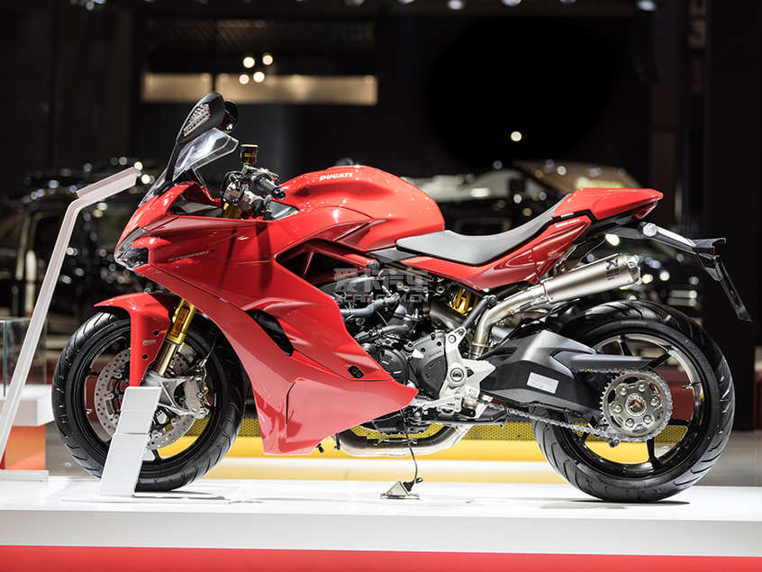 杜卡迪中国总经理fabrizio cazzoli表示,2019年,杜卡迪将引进更多车型