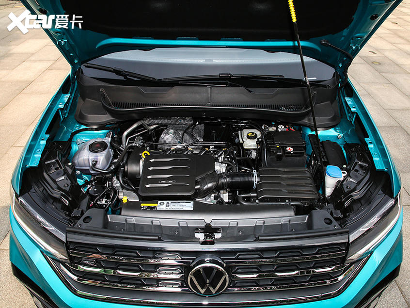 探影/新款迈腾领衔 12月上市新车抢先看