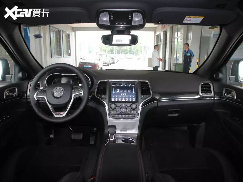 牌子硬、面子足，全是进口车，这些中大型豪华SUV50万就能买