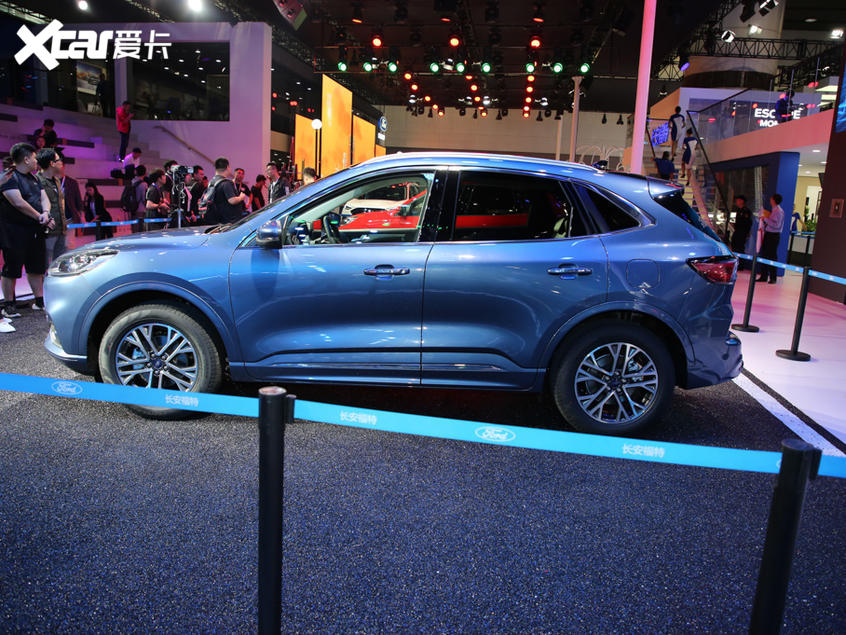 探影/新款迈腾领衔 12月上市新车抢先看