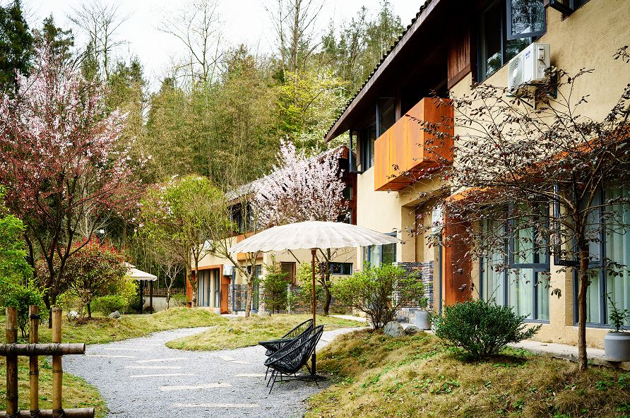 利川最美民宿院落辣眼睛!(附大量图片)