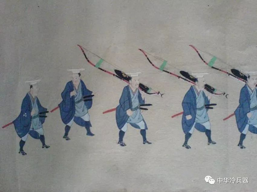 日本流传至今的冷兵器：简述日本弓箭的历史|平安|弓箭|木弓_新浪新闻