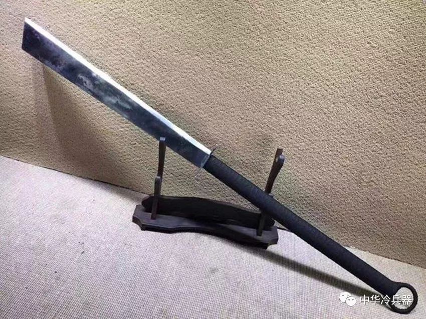 享誉宋朝民间的朴刀,对砍日本倭寇的太刀,到底谁更胜一筹呢?