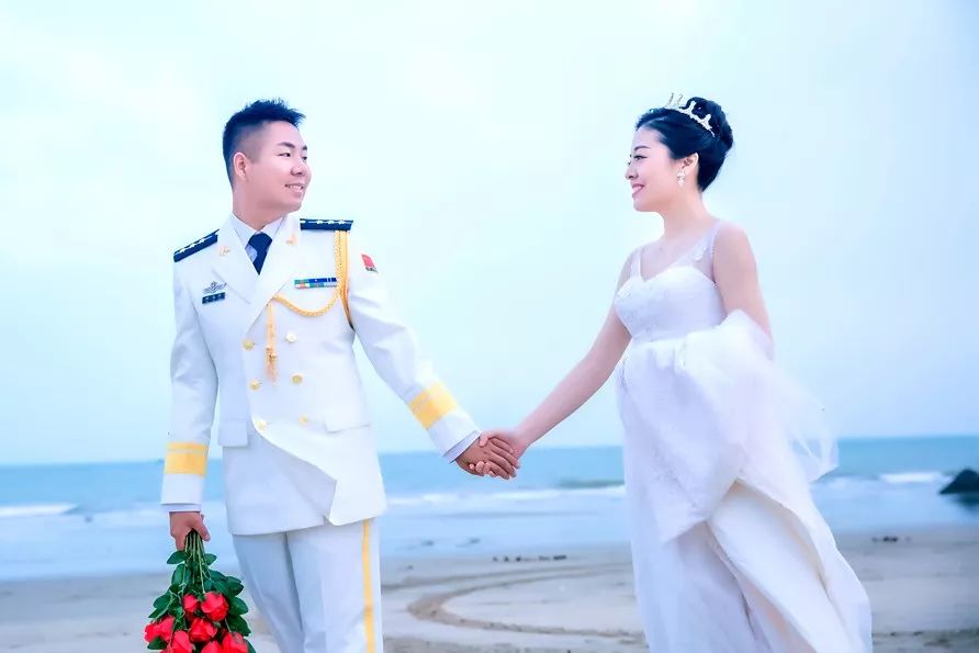 七夕节洋气的海军也说起了土味情话