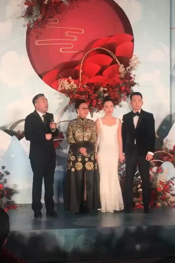 相声演员杨议嫁女排场大,王刚郭德纲冯巩齐祝福