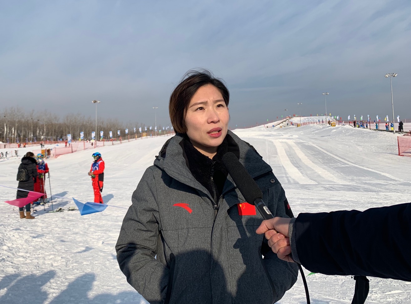 张丹现身大兴区青少年冬运会,建议初学者以培养兴趣为主