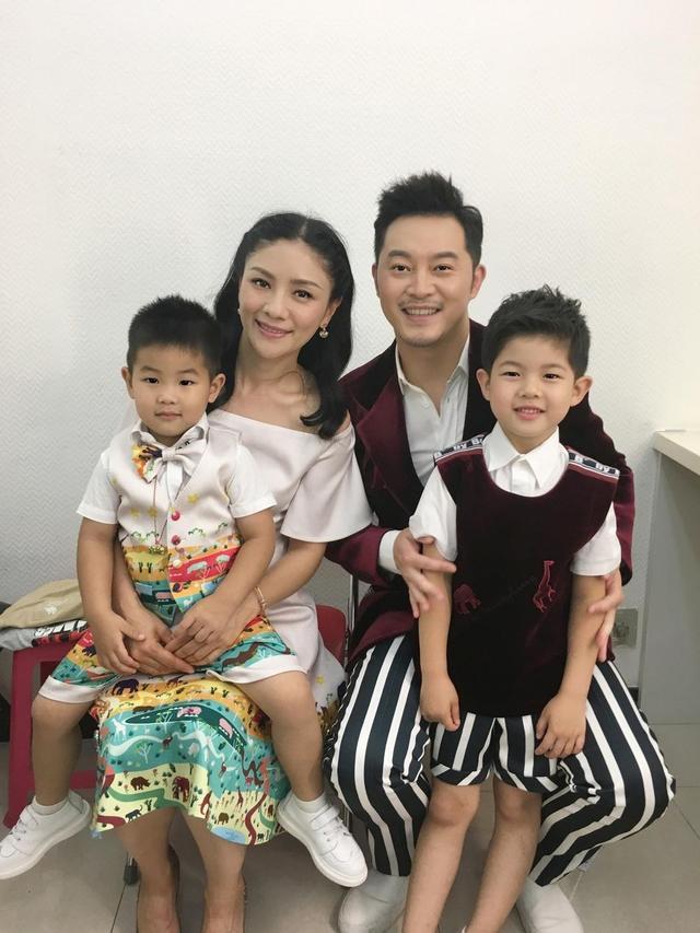 小鱼儿实力坑爹,质疑沙溢带娃水平,还吐槽其长得太丑