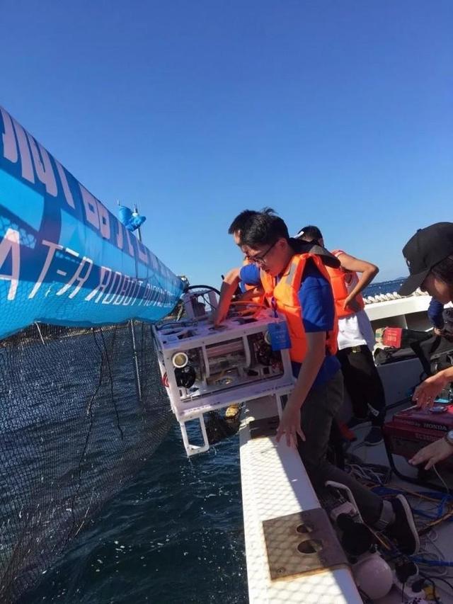 獐子岛-一群中国水下机械人下海"抓"海鲜|獐子岛|机器人|海参_新浪
