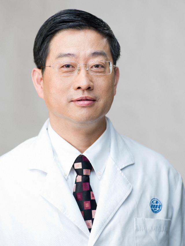 从医三十多年的妇产科男医生打破禁育魔咒让患者圆了当妈妈的梦