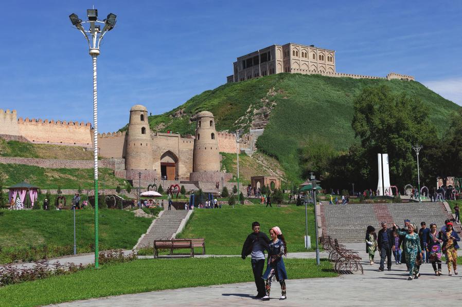 丝绸之路上的古城——吉萨尔城堡