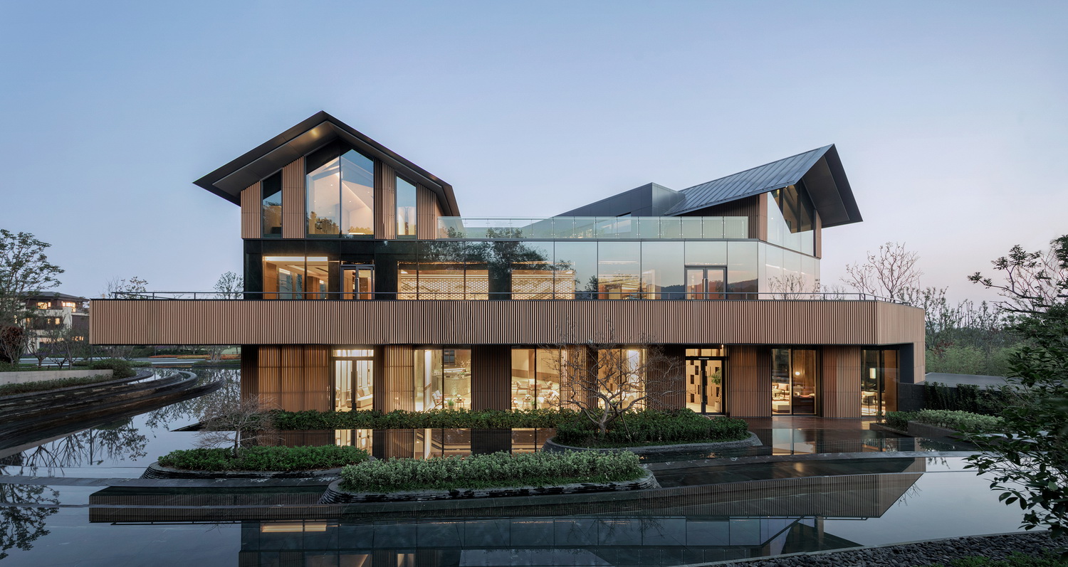 仁恒南京凤凰山居温泉会所 / 上海中房建筑设计