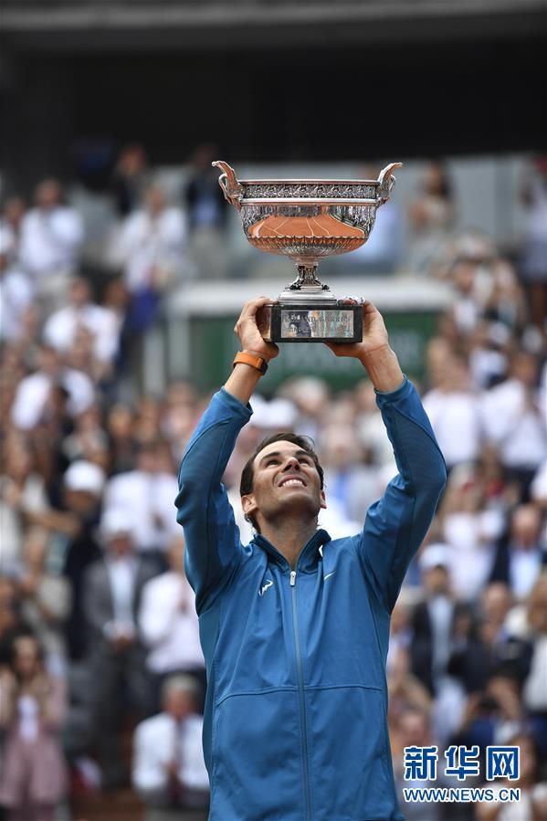 纳达尔第11次夺法网男单冠军,这也是他职业生涯第17个大满贯冠军