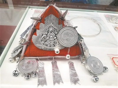 瑶银非遗新作广深巡展|瑶族|非遗|银饰_新浪新闻