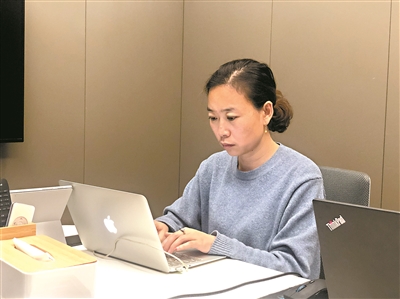 【中国梦·践行者】志愿服务西藏江孜县的深圳律师李荣花:行走高原 法