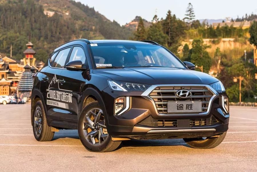 竟然有三个车型售价一样北京现代第四代途胜你该怎么选