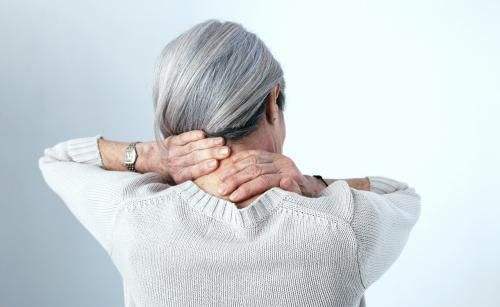 颈椎病头晕手麻生姜红醋用了两周头不晕了脖子轻松多了