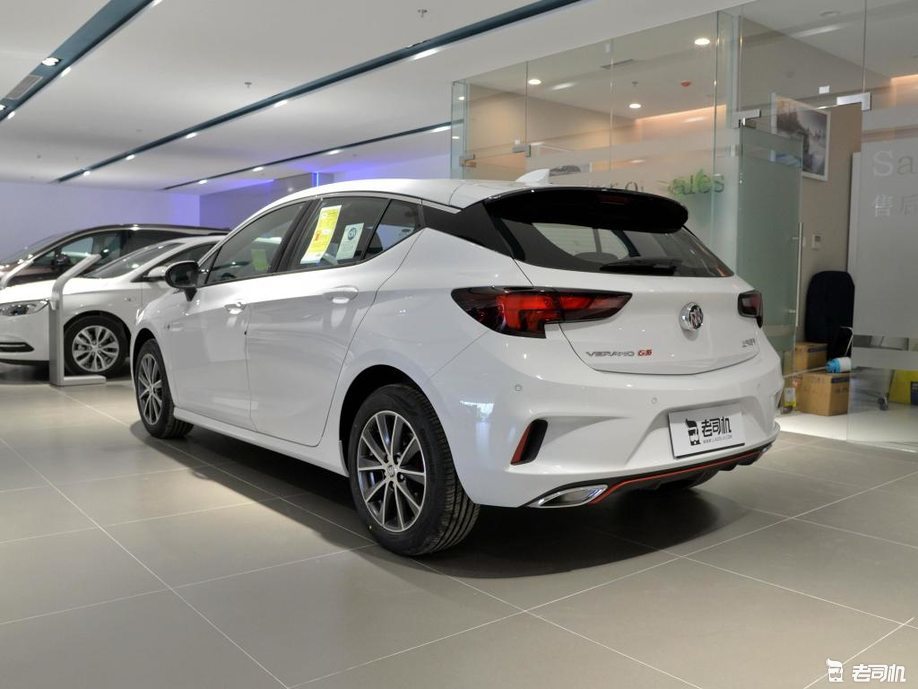 只是增加了车身配色 2019款威朗两厢/gs售价13.59万起