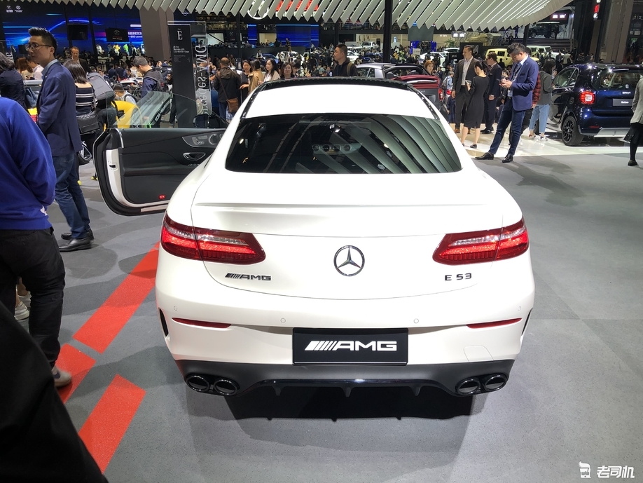 30t双涡轮增压发动机48v轻混系统amge53coupe上海车展亮相