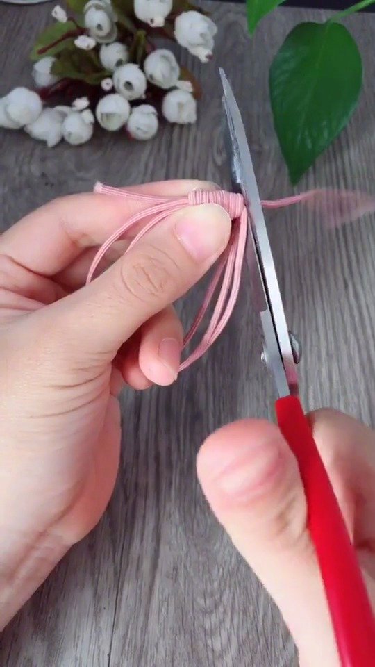 一款超简单的皮筋打结教程,收藏备用!