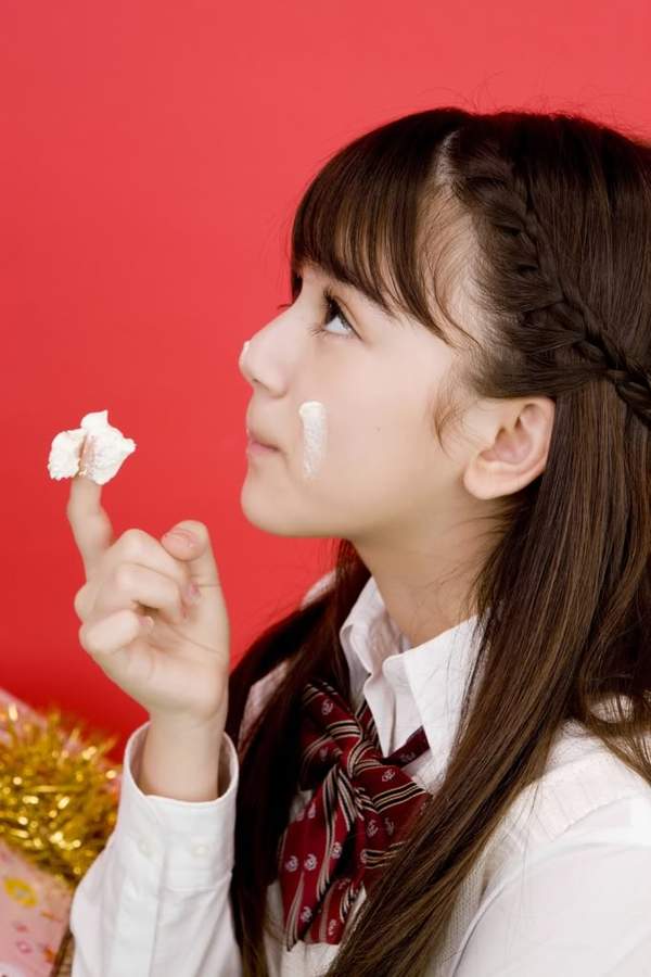 那个日本第一萝莉长大啦清纯灵动似天使降临