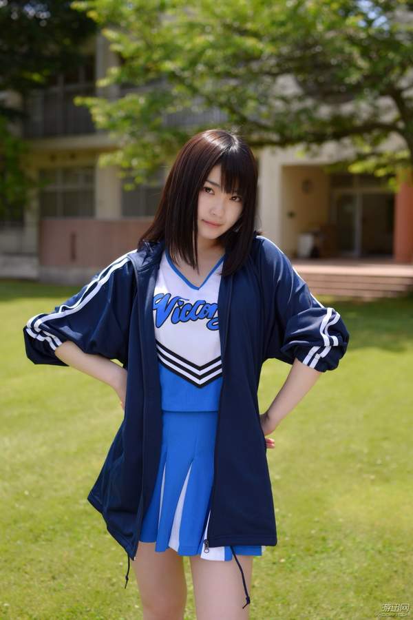 11区清纯美少女海量福利美照白丝美腿我可以玩一年