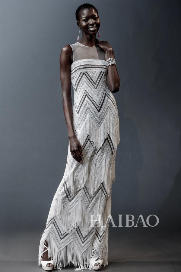 海报时尚网带你走进2019春夏婚纱周:纳伊·姆汗 (naeem khan)2019春季