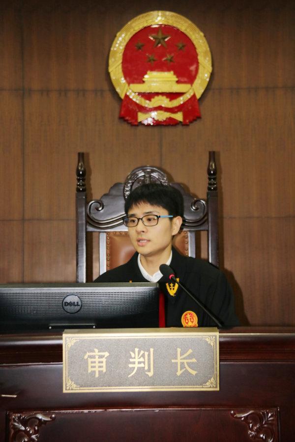 有"情怀"的法官易欣:成长需要磨练