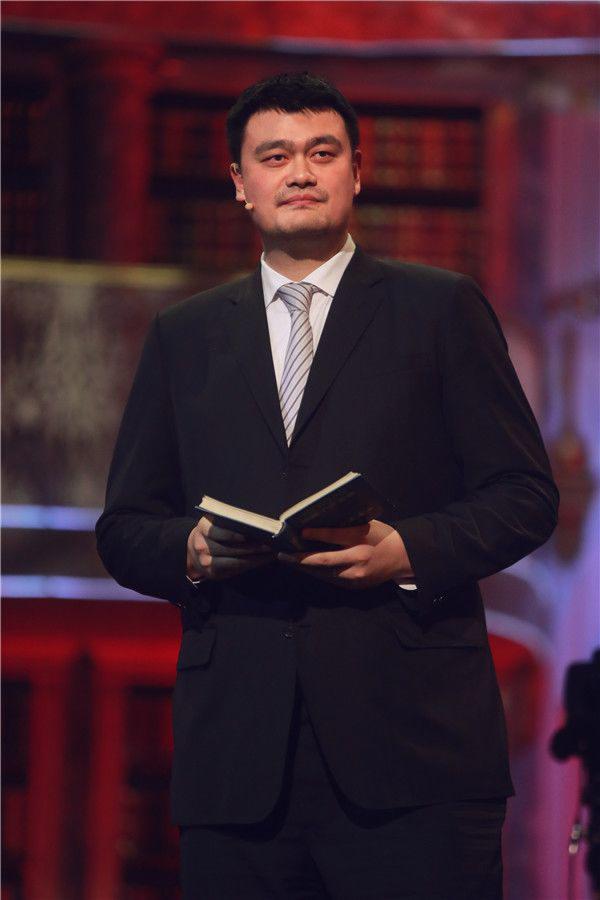 今晚八点档,cctv-1《朗读者》第二季回归,姚明,薛其坤,宗庆后品读初心